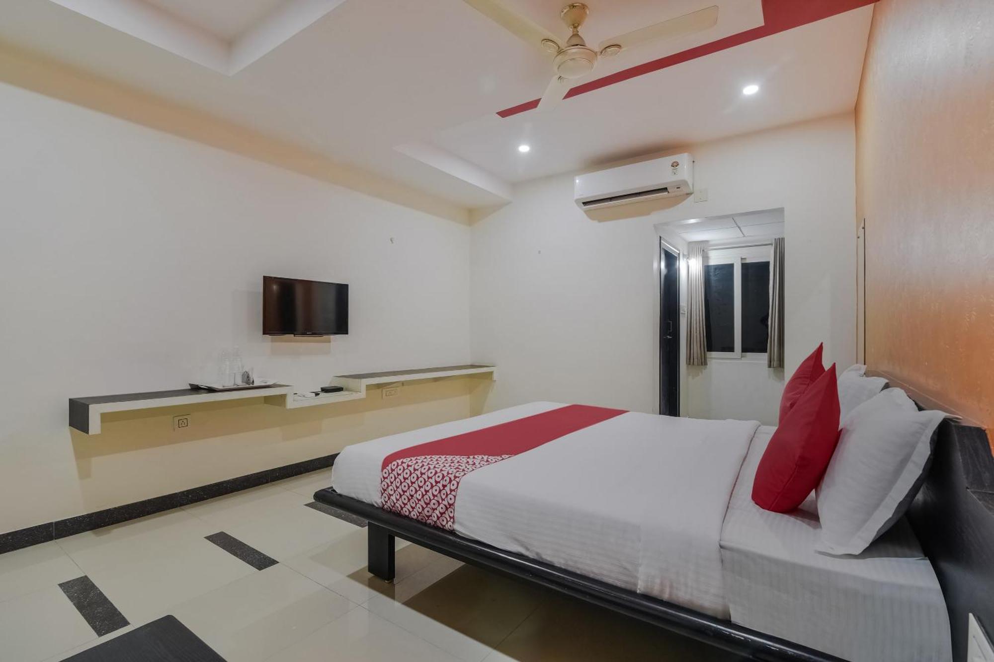 Super Collection O Ms9 Guest Inn Kurnool Bagian luar foto