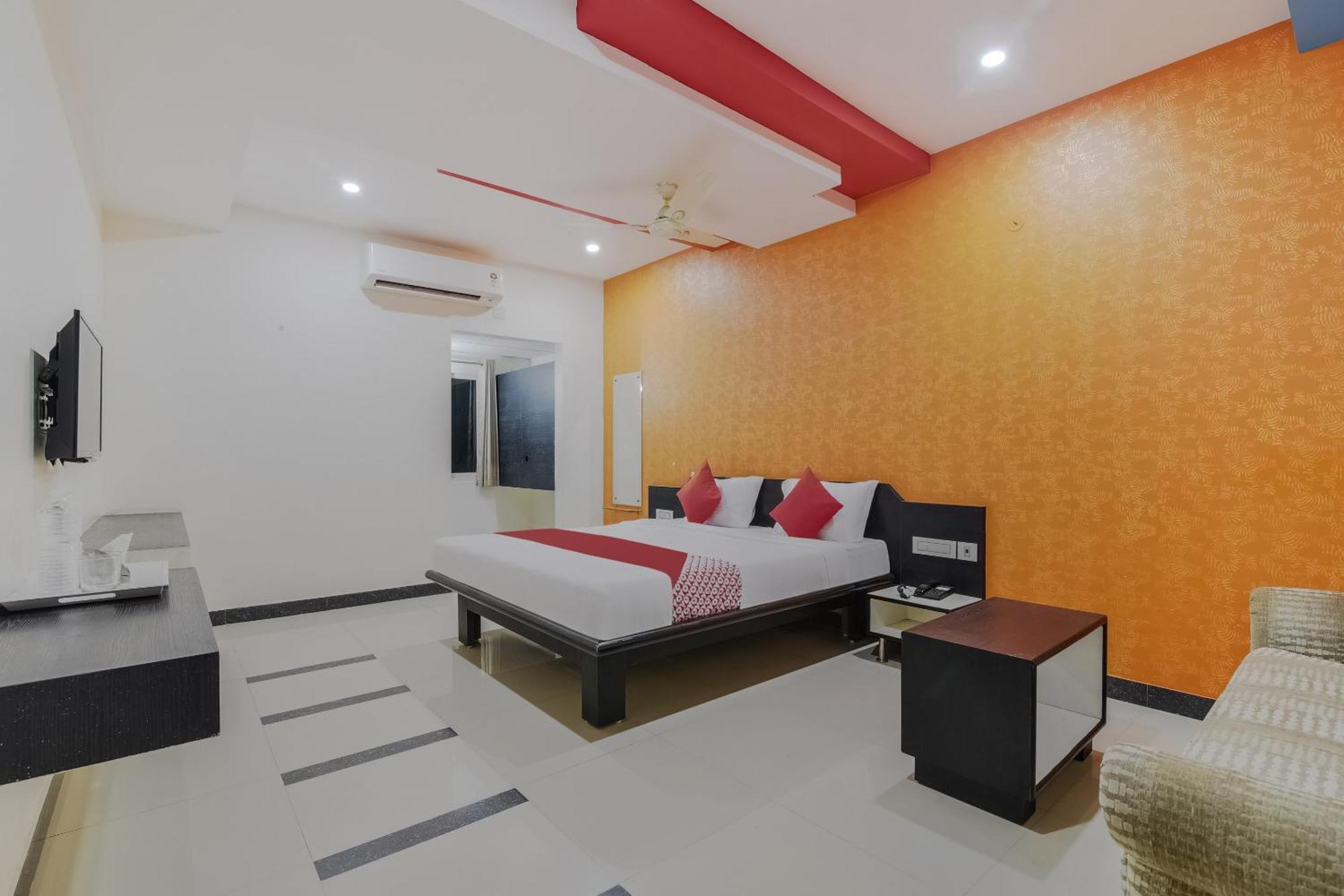 Super Collection O Ms9 Guest Inn Kurnool Bagian luar foto