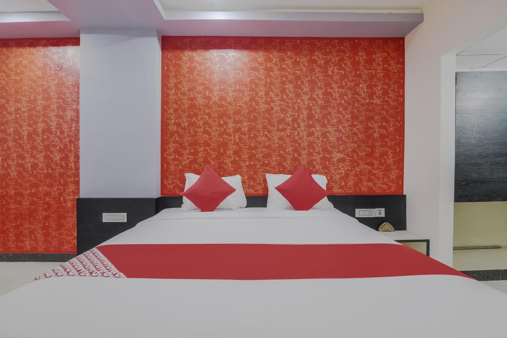 Super Collection O Ms9 Guest Inn Kurnool Bagian luar foto